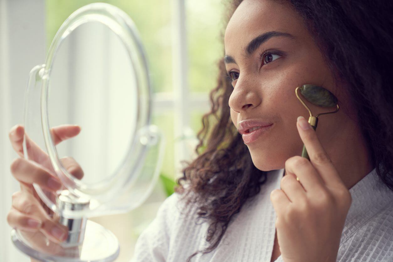 Jade Rollers or Gua Sha