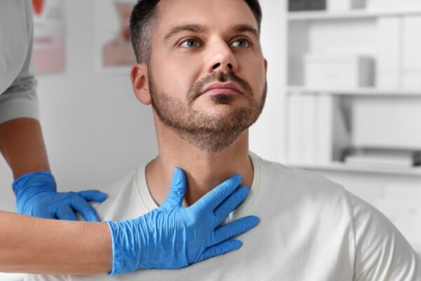 How Celiac Disease Affects Thyroid Function: Symptoms and Risk Factors