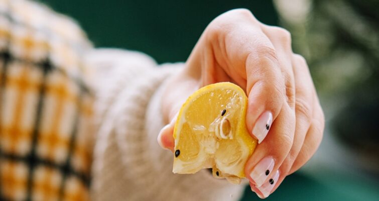 Is Citric Acid Made from Mold? The Role of Black Mold in Food Additives