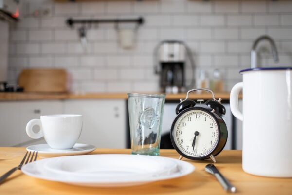 Intermittent Fasting and Collagen: What You Need to Know Before You Sip